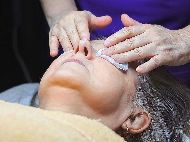 facial-treatments-7-kireth-ai