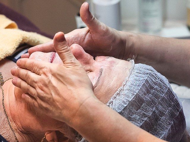 facial-treatments-1-kireth-ai